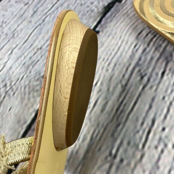 BCBGeneration Sandals Metallic‎ Gold and Tan Sandals Women's Size 8 - Picture 13 of 14